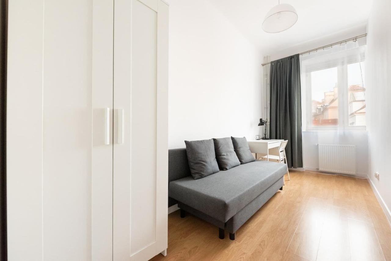 Old Town 5-Bedroom Apartment Варшава Екстер'єр фото